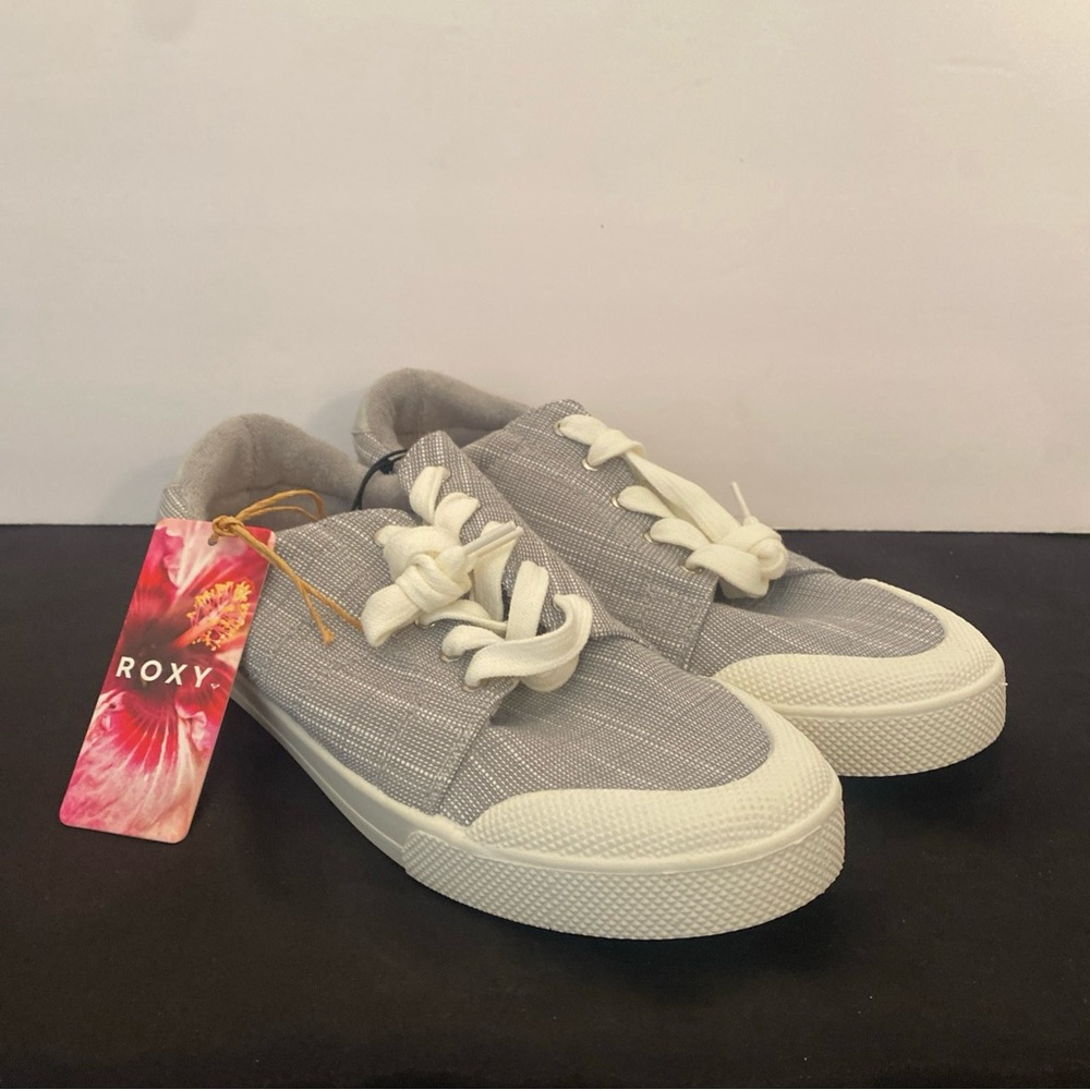 Roxy Pierview Gray Canvas Lace Up Low Top Cushion Sneakers Size 8